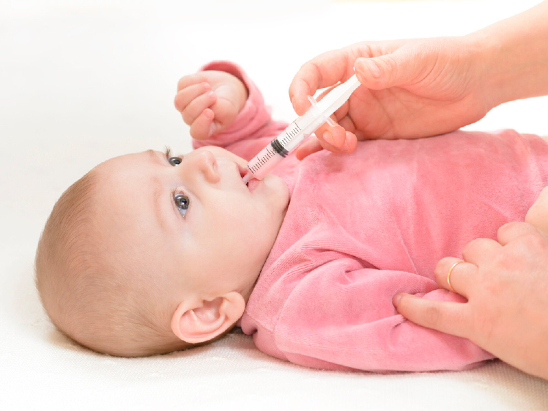 Aider Bebe A Avaler Son Medicament
