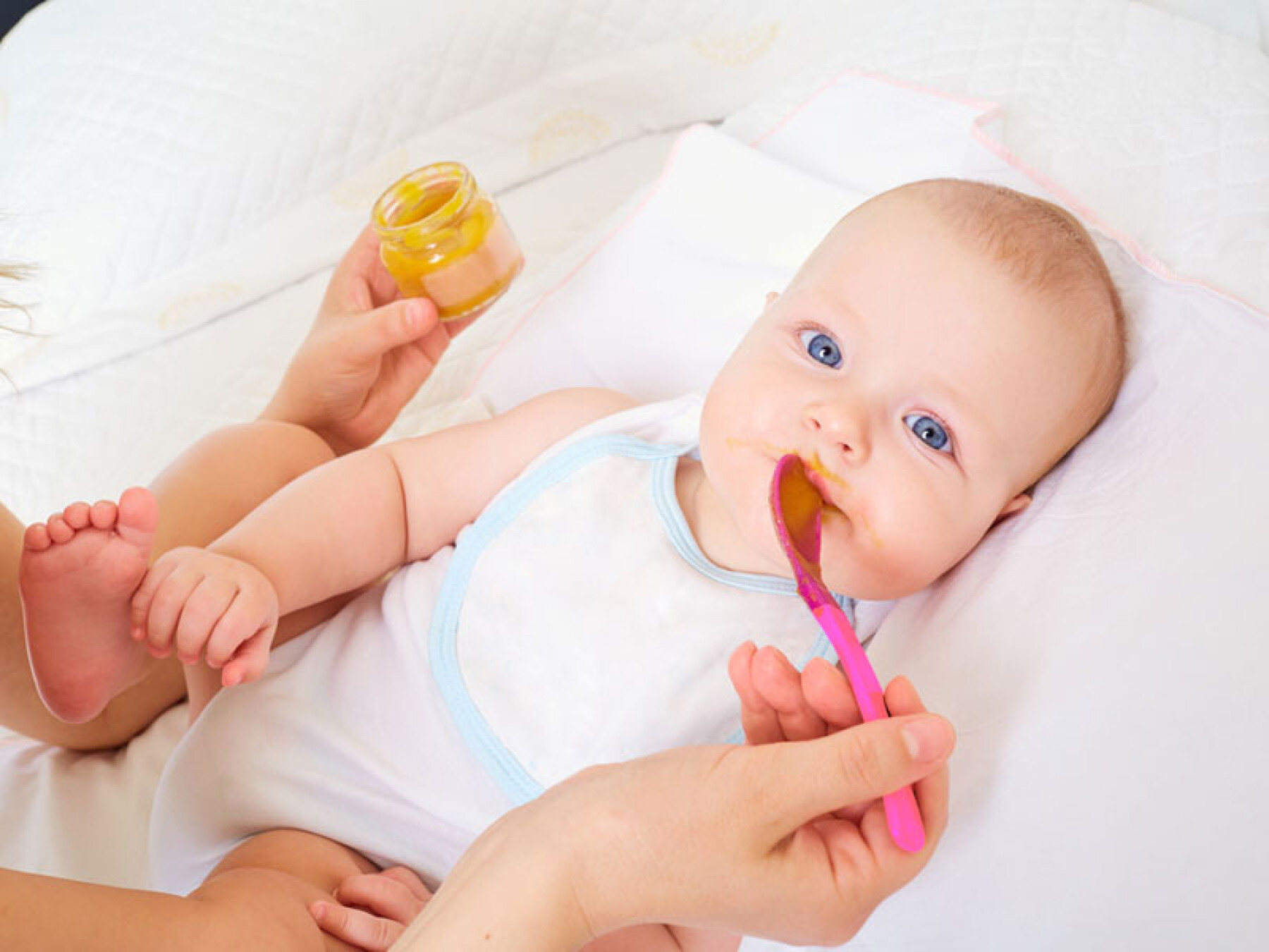 Estomac De Bebe Il A Besoin De Se Roder
