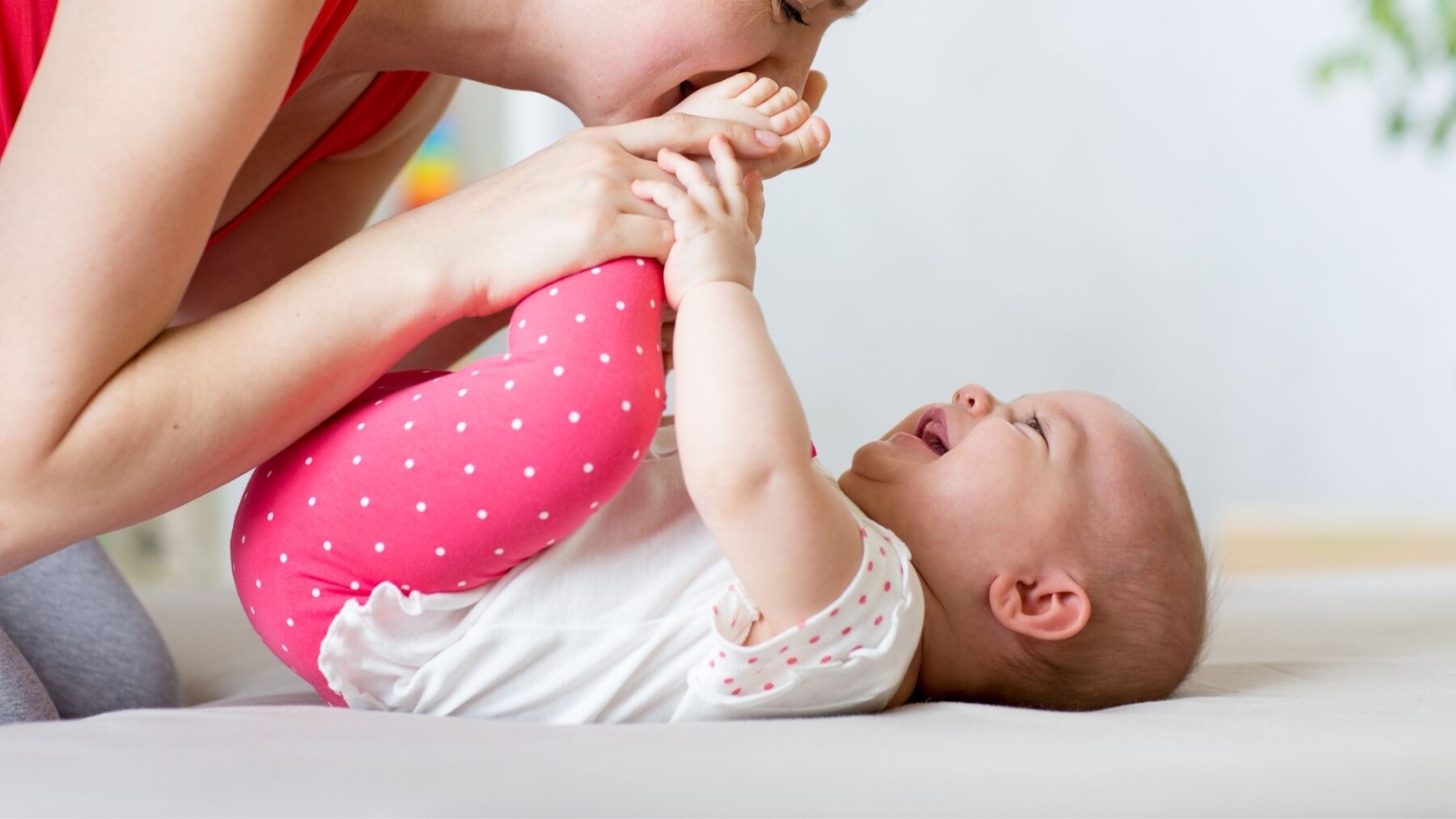 5 Jeux Essentiels Pour Eveiller Bebe
