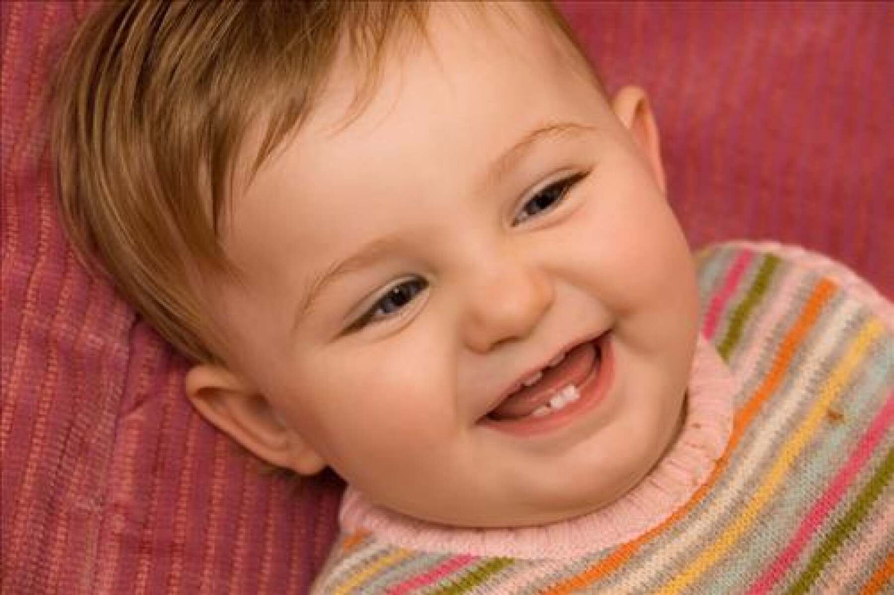 Les Premieres Dents De Bebe